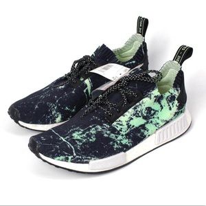 Adidas NMD R1 primeknit